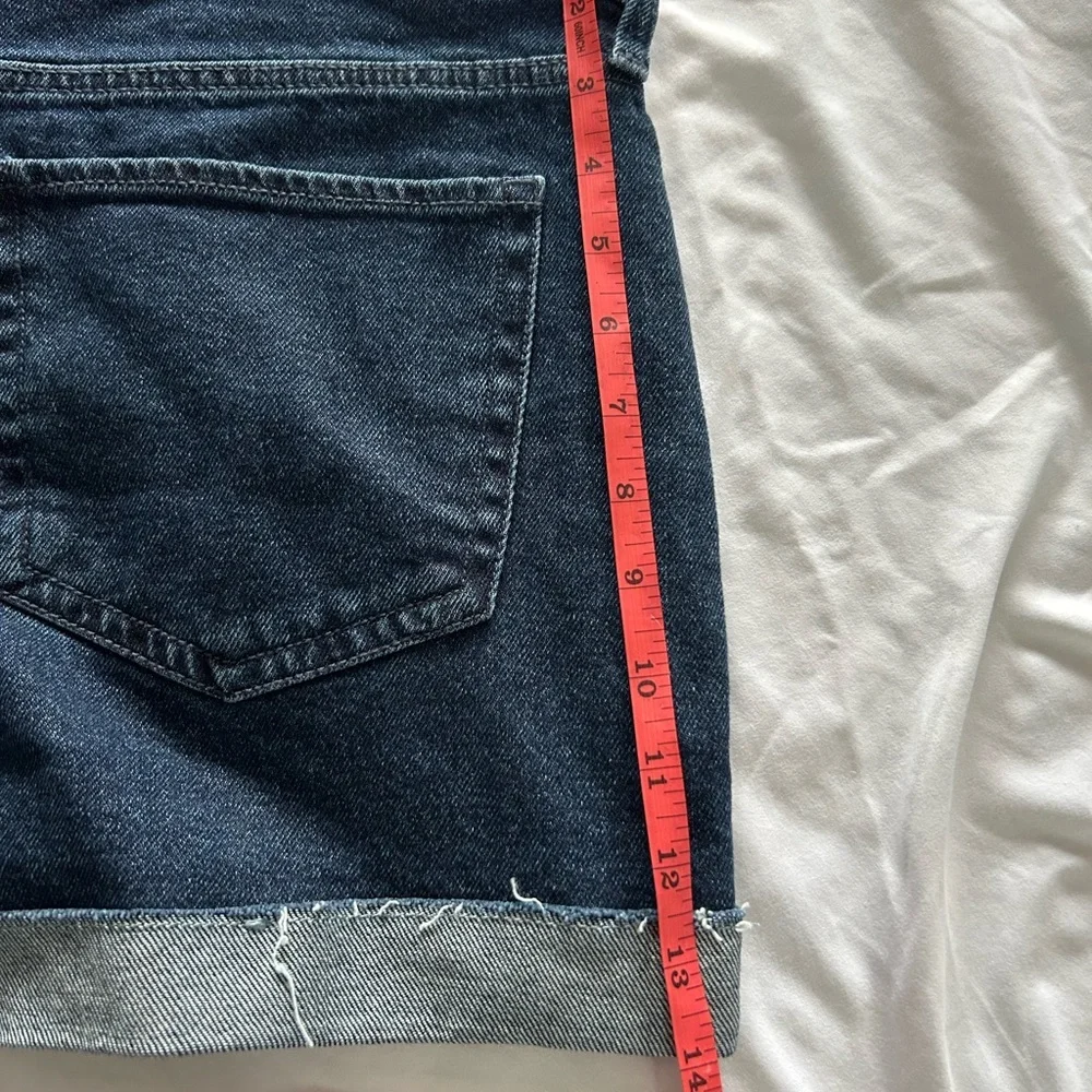 Hollister Dark Blue Jean Shorts with Floral Embroidery size 11 - Picture 7 of 7